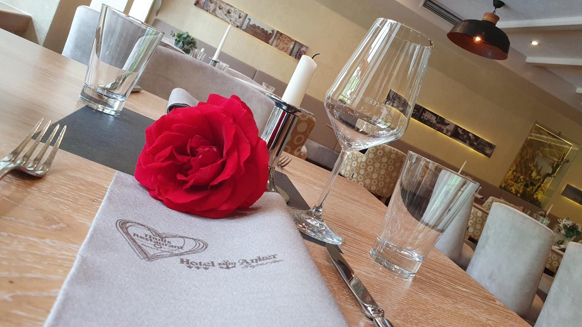 Hotel Zum Anker-Thulls Restaurant Neumagen-Dhron Εξωτερικό φωτογραφία